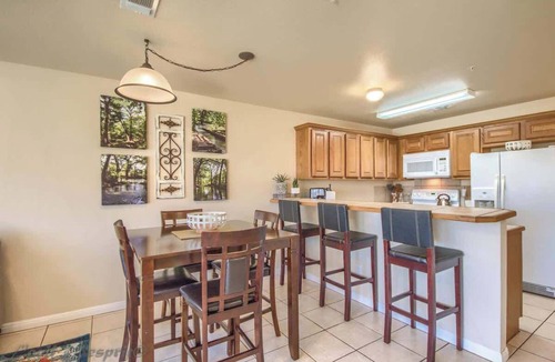 New Braunfels Condo | WW B201 Guadalupe Getaway