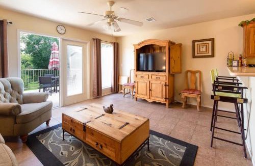 New Braunfels House | WW H302 5 O Clock Somewhere