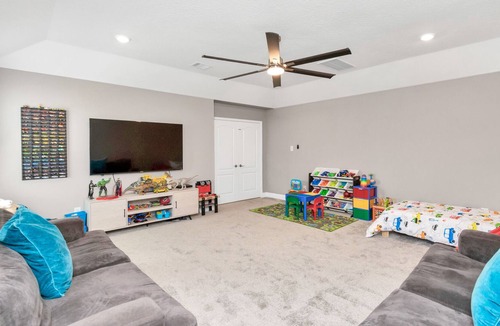 Lake Houston House | WWL Stunning LAKEFRONT 6-bedroom 4.5 bath home 34 minutes from Downtown