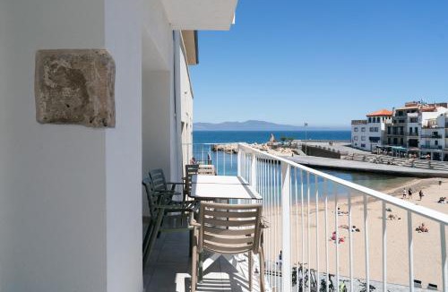 L'Escala Apartment | www TopCapCana Com Costa Brava L'Escala