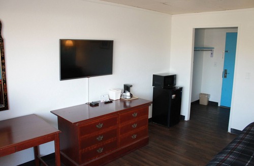 Dodge City Hotel | Wyatt Earp Hotel