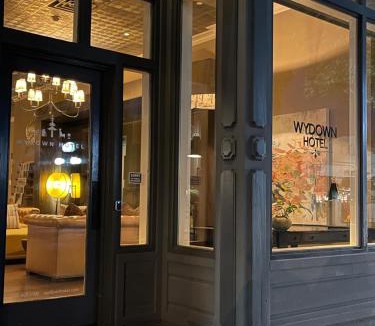 St. Helena Hotel | Wydown Hotel