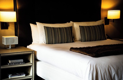 St. Helena Hotel | Wydown Hotel