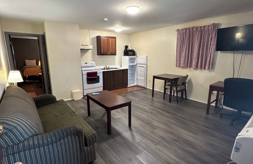 Clinton Hotel | Wye Motel