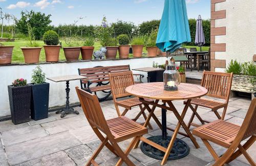 Ainstable House | Wyn Shiels Hide Away