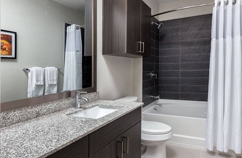 Market District Resort | Wyndham Austin, 2 Bedroom Condo, Free WifI and Parking