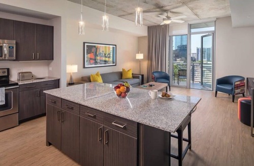 Clarksville Condo | Wyndham Austin Resort | 2BR/2BA Balcony King Suite