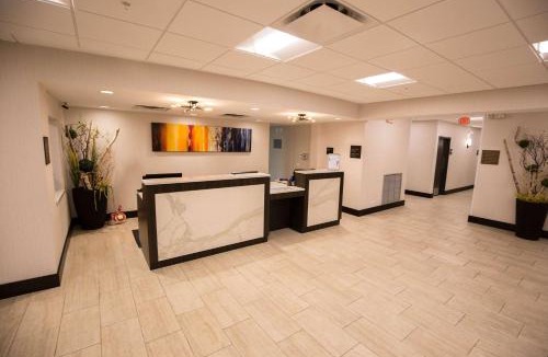 Des Plaines Hotel | Wyndham Chicago O'Hare