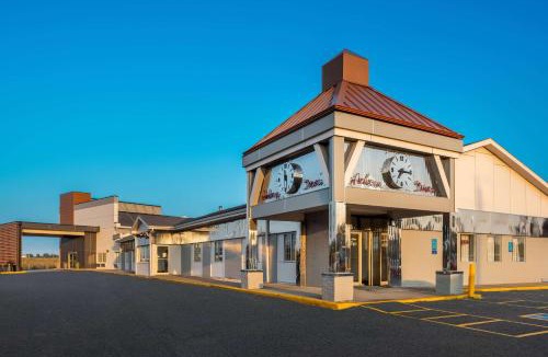 Ankeny Hotel | Wyndham Garden Ankeny