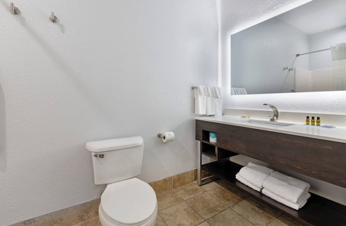 Appleton Hotel | Wyndham Garden Appleton