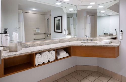 Downtown Buffalo Hotel | Wyndham Garden Buffalo Downtown