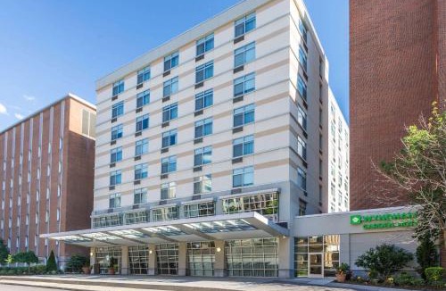 Downtown Buffalo Hotel | Wyndham Garden Buffalo Downtown