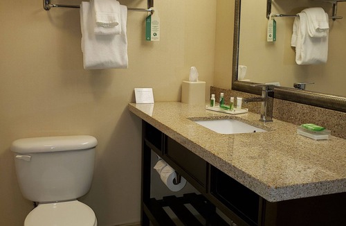 Dover Hotel | Wyndham Garden Dover