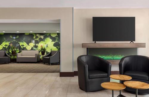 Cheverly Hotel | Wyndham Garden Washington DC North