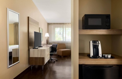 Cheverly Hotel | Wyndham Garden Washington DC Area