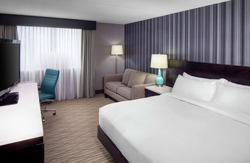 Westlake Hotel | Wyndham Garden Westlake