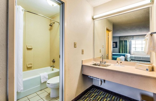 Wichita Hotel | Wyndham Garden Wichita Downtown