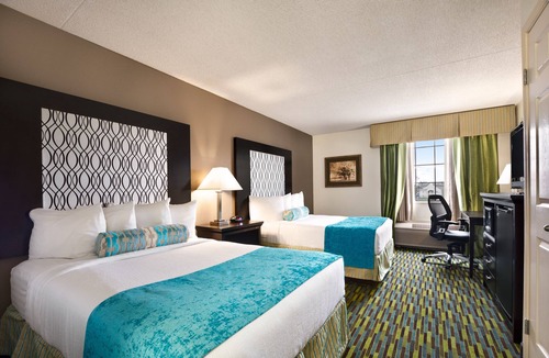 Wichita Hotel | Wyndham Garden Wichita Downtown