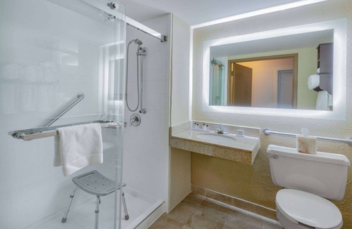 Shiloh Hotel | Wyndham Garden York