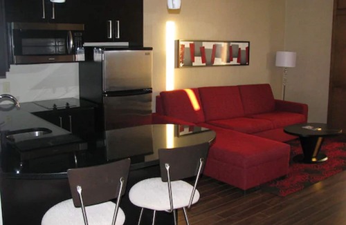 Hull Hotel | Wyndham Gatineau-Ottawa & Conference Centre