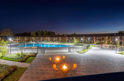 Witmer Hotel | Wyndham Lancaster Resort & Convention Center