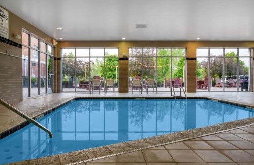 Noblesville Hotel | Wyndham Noblesville