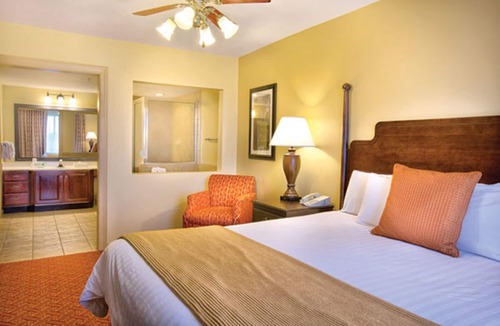 Old Town West Condo | Wyndham Old Town Alexandria, 1 Bedroom Deluxe Condo, Free WiFi and Parking