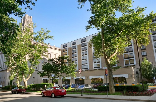 North Oakland Hotel | Wyndham Pittsburgh University Center