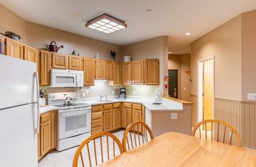 Jeffersonville Condo | Wyndham Smugglers Notch - Spacious 2 Bedroom