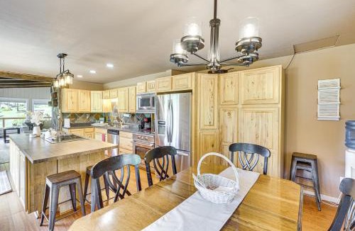 Moorcroft House | Wyoming Nature Retreat: 19 Mi To Devils Tower