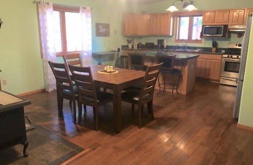 Cody House | Wyoming Retreat- Steps from Downtown Cody
