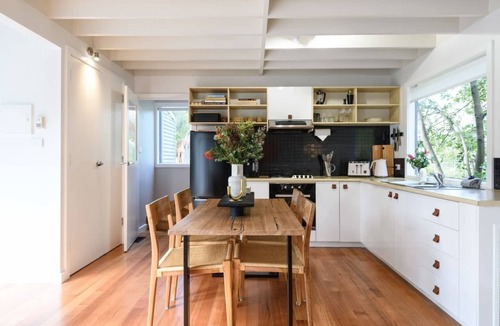 Hepburn Springs Cabin | Wyuna