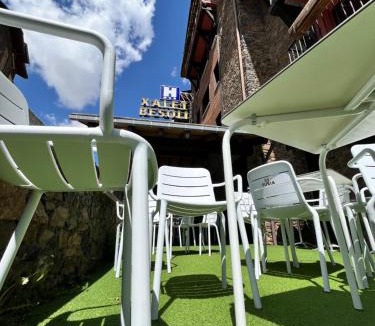 Mas de Ribafeta Hotel | Xalet Besolí