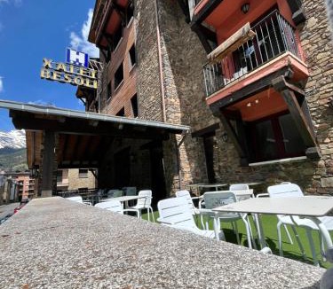 Mas de Ribafeta Hotel | Xalet Besolí