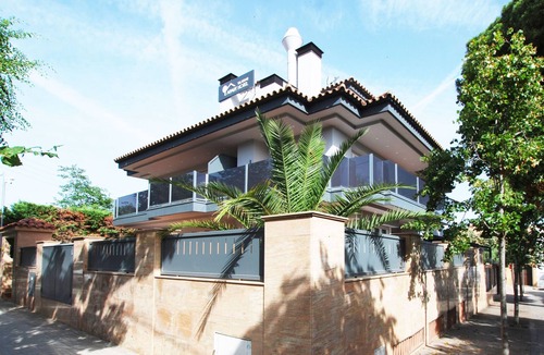 Vilassar de Mar Apartment | Xaloc - Aparthotel with Swimming Pool