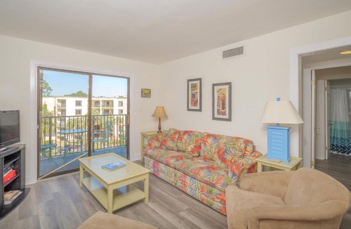 Hilton Head Apartment | Xanadu 19-A, 2 Bedroom, Sleeps 6, Walk to Beach, Large Pool, Free Tennis