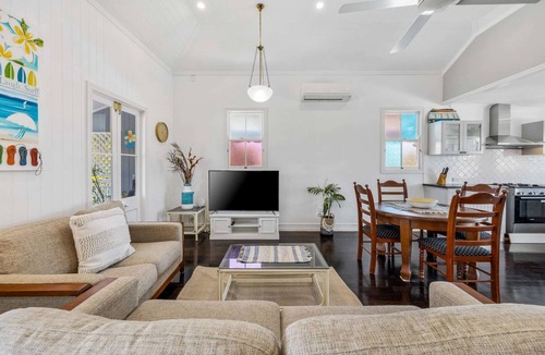 Marcoola Apartment | Xanadu Retreat by Marcoola Beach