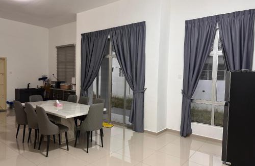 Kampung Sidam Kanan House | Xiang Homestay