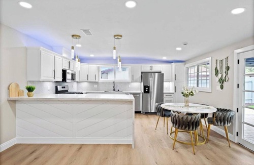 Poway House | Xlnc Exotic home13824 Powers Rd