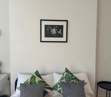 Shirley Apartment | XUE apartment to let