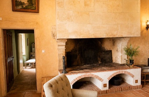 Brulon House | XVIᵉ century manor house - Nature, charm & calm near Le Mans - Brûlon