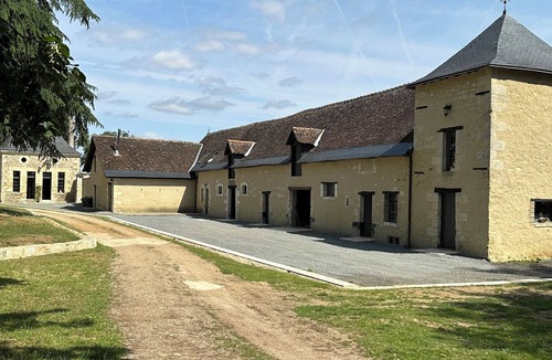 Autreche House | XVIth Hunting Lodge