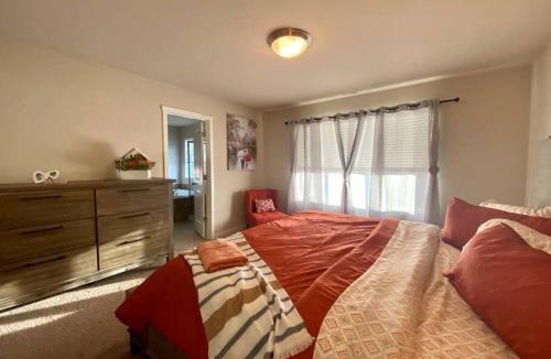 Everett Villa | xx Quieter Villa