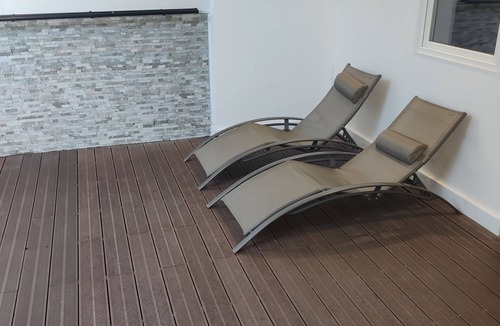 Le May-sur-Evre House | XXL loft with indoor pool and games room