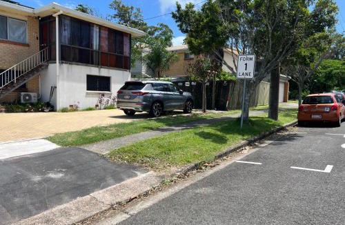 Caloundra House | XYL Holiday Inn