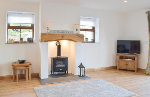 Llanelli House | Y Beudy Bach