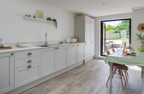 Usk House | Y Bwthyn in the beautiful Usk