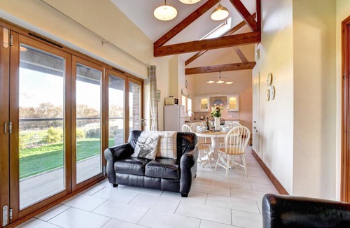 Barry Cottage | Y Cudyll Coch