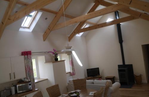 Cardigan House | Y Felin Cottage