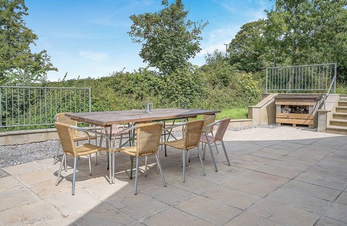 Llanrhidian Higher Cottage | Y Llaethdy - UK49916